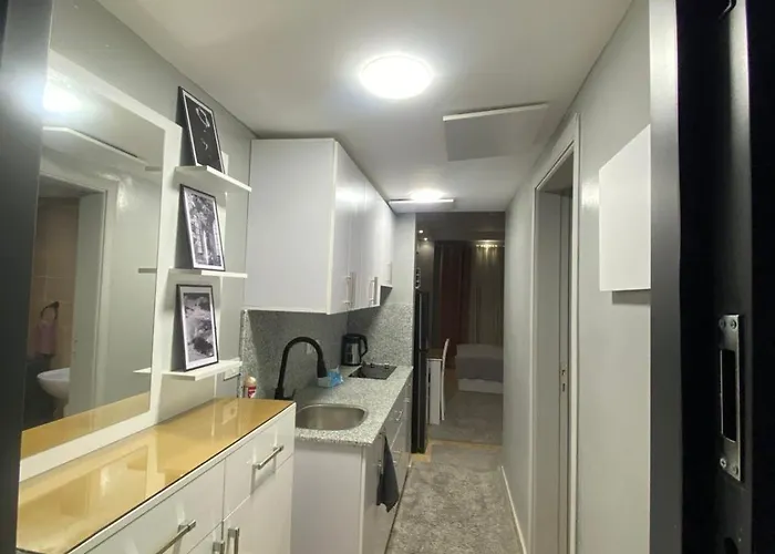 Florenza Khamsin Apartment
